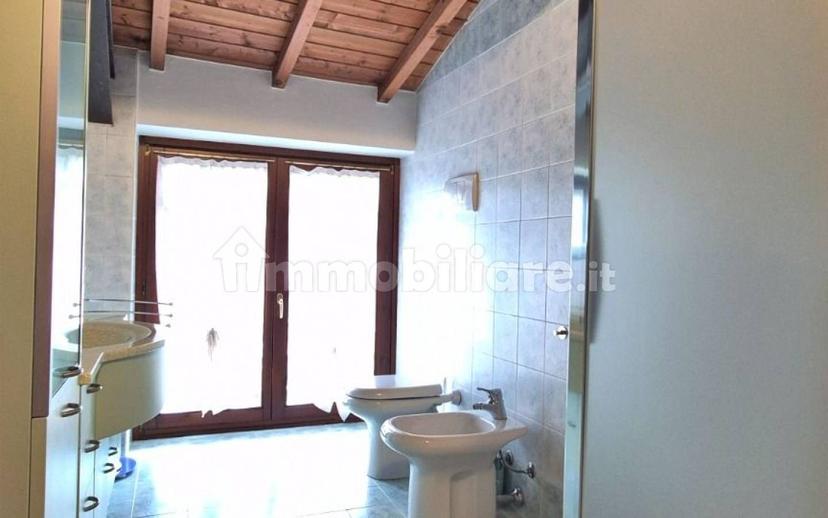 Trilocale via Colombara, Broglie, Peschiera del Garda — foto 10 di 21