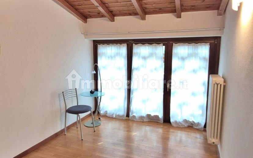 Trilocale via Colombara, Broglie, Peschiera del Garda — foto 18 di 21