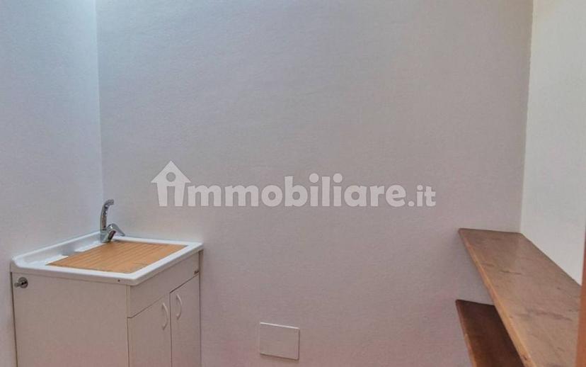 Trilocale via Colombara, Broglie, Peschiera del Garda — foto 17 di 21