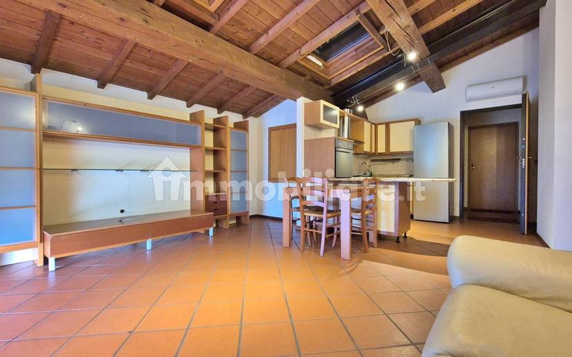 Trilocale via Colombara, Broglie, Peschiera del Garda — foto 16 di 21