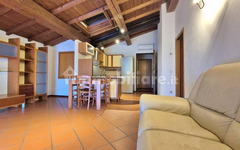 Trilocale via Colombara, Broglie, Peschiera del Garda — foto 7 di 21