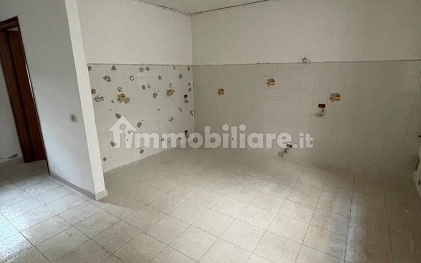 Quadrilocale via Niccolò Machiavelli 10-12, Centro, Atella