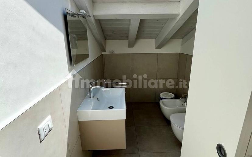 Trilocale via Papa Giovanni XXIII 1/A, Bizzarone — foto 17 di 18