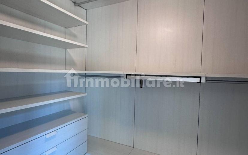 Trilocale via Solferino, Centro, Peschiera del Garda — foto 8 di 16