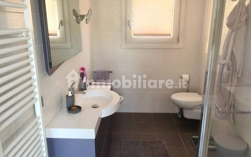 Villa a schiera via Pra' Formentone 4d, Centro, Brissago-Valtravaglia — foto 18 di 20