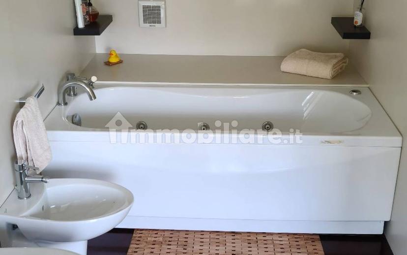 Villa a schiera via Pra' Formentone 4d, Centro, Brissago-Valtravaglia — foto 19 di 20