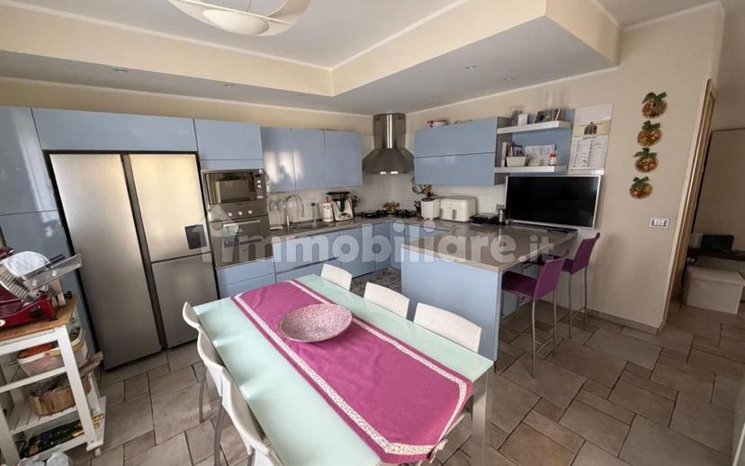 Villa unifamiliare via 20 Settembre 48, Centro, Mortara — foto 10 di 69