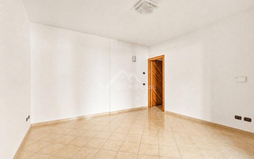 Bilocale ottimo stato, piano terra, Rivalta - San Rigo, Reggio Emilia — foto 3 di 11