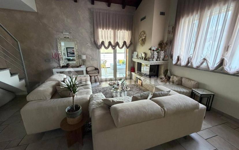 Villa unifamiliare via 20 Settembre 48, Centro, Mortara — foto 23 di 69