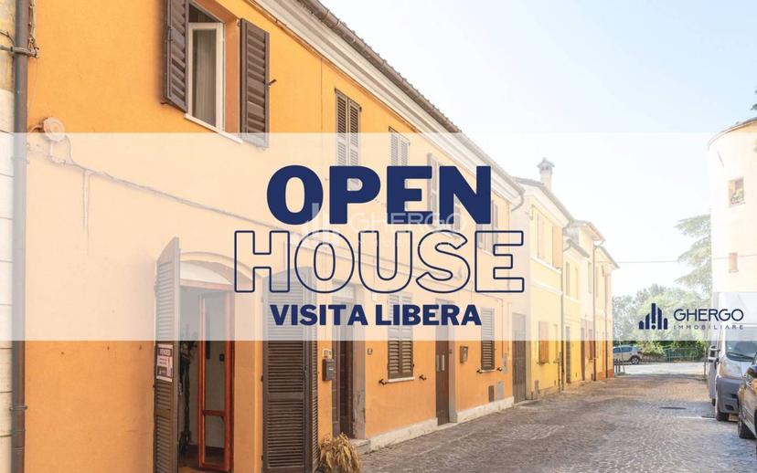 Villa a schiera via Mura Orientali 15, Centro, Santa Maria Nuova — foto 2 di 26