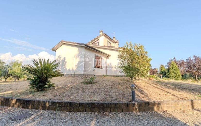 Villa unifamiliare Strada Teverina, Teverina, Viterbo — foto 11 di 64