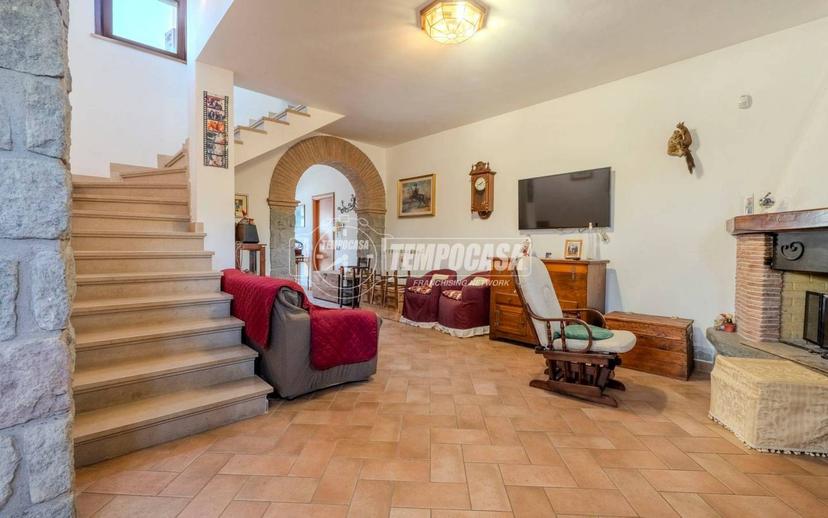 Villa unifamiliare Strada Teverina, Teverina, Viterbo — foto 2 di 64