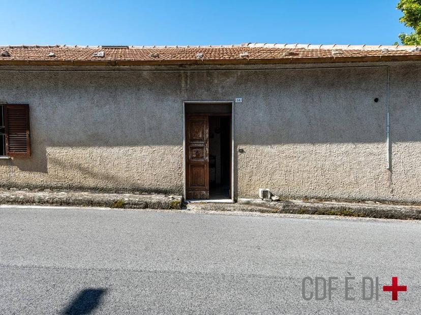 Villa unifamiliare via Villa Roma, Centro, Poggio Bustone — foto 8 di 38