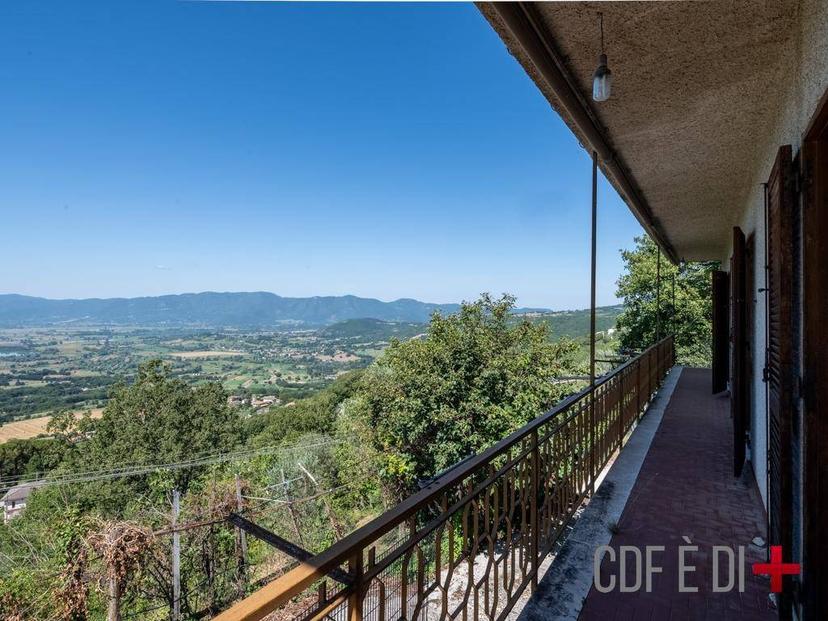 Villa unifamiliare via Villa Roma, Centro, Poggio Bustone — foto 26 di 38