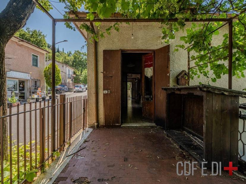 Villa unifamiliare via Villa Roma, Centro, Poggio Bustone — foto 23 di 38