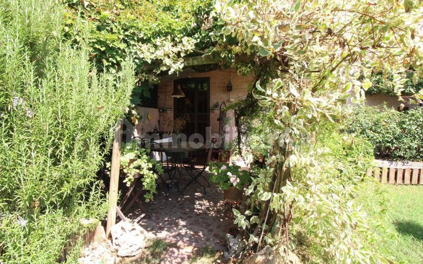 Villa bifamiliare via Castagnolo, 107, San Giovanni in Persiceto — foto 41 di 79