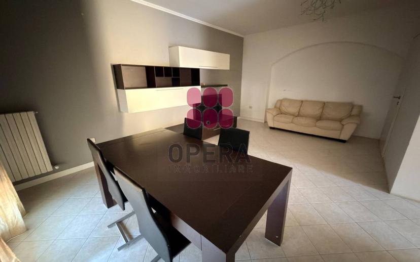 Appartamento buono stato, su più livelli, Centro, Urbino — foto 12 di 21