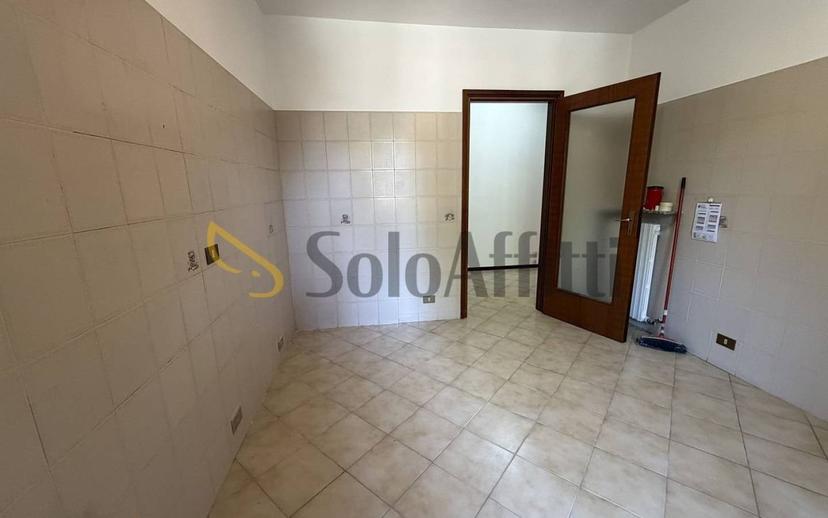 Appartamento via Giusti 2, Centro, Cava Manara — foto 4 di 44