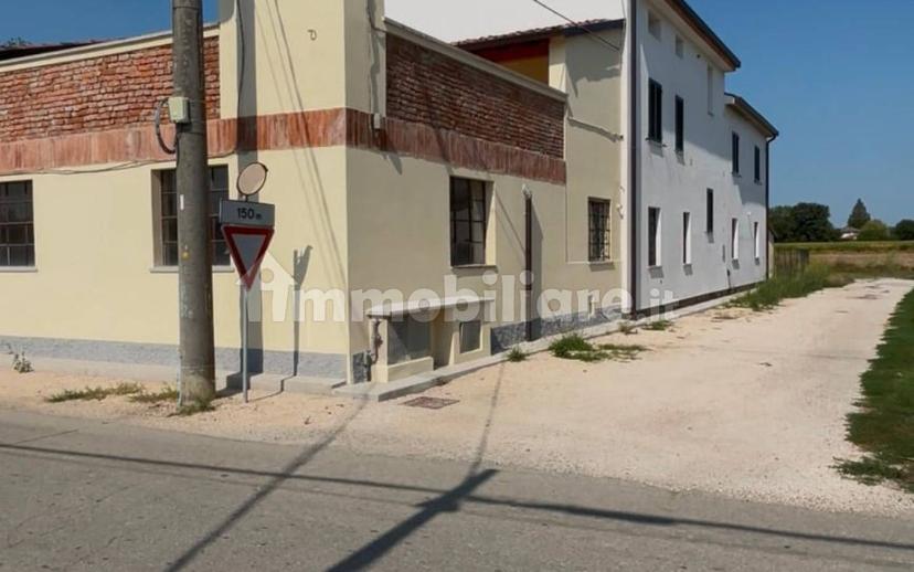 Casale 724 m², Centro, Motta Baluffi — foto 24 di 26