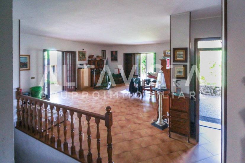 Villa unifamiliare via Alessandro Manzoni, Prevalle — foto 2 di 53
