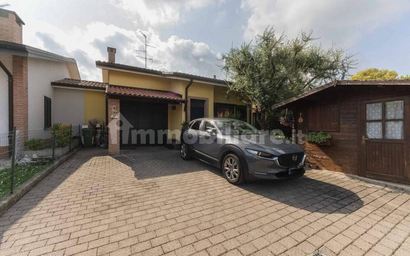 Villa a schiera via Sandro Pertini 22, Poggio Renatico — foto 42 di 75