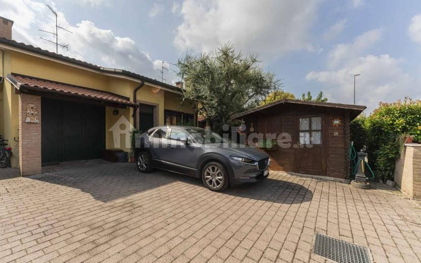 Villa a schiera via Sandro Pertini 22, Poggio Renatico — foto 39 di 75