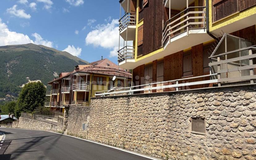 Bilocale via Almellina 19, Centro, Limone Piemonte — foto 2 di 27