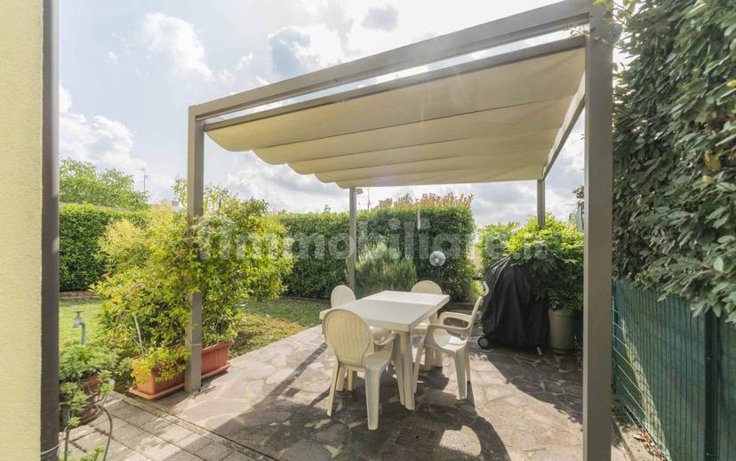 Villa a schiera via Sandro Pertini 22, Poggio Renatico — foto 4 di 75