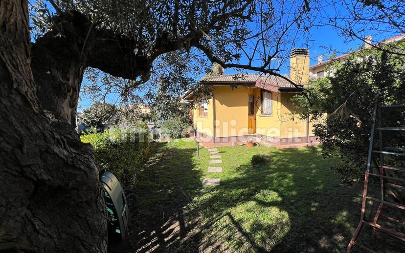 Villa unifamiliare via Antioco Casula, Luna e Sole - Prunizzedda, Sassari — foto 56 di 75