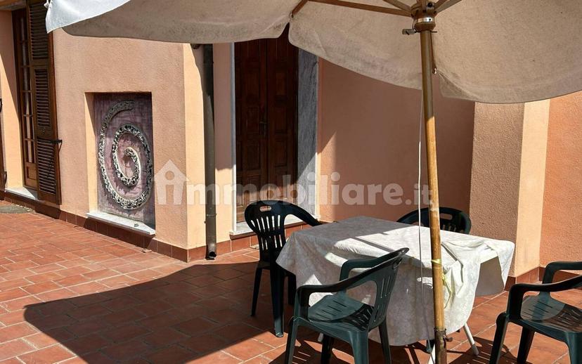 Appartamento in villa via Alcide De Gasperi, Mattarana, Carrodano — foto 3 di 20