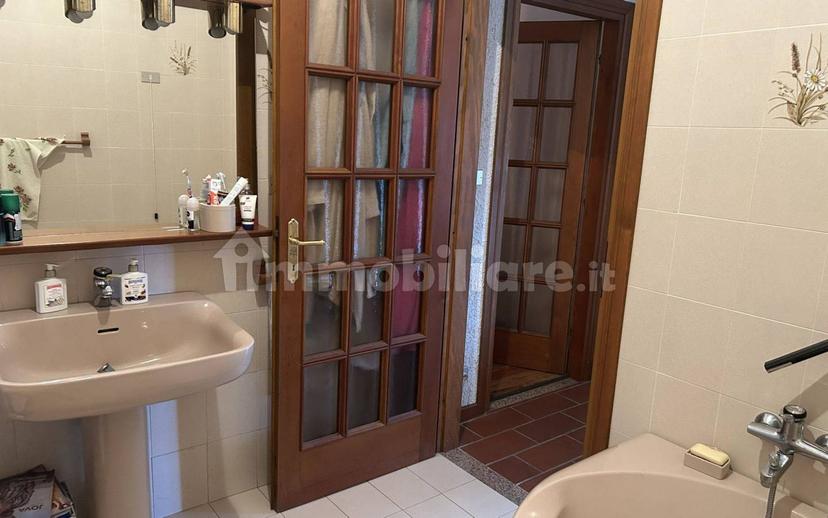 Appartamento in villa via Alcide De Gasperi, Mattarana, Carrodano — foto 7 di 20