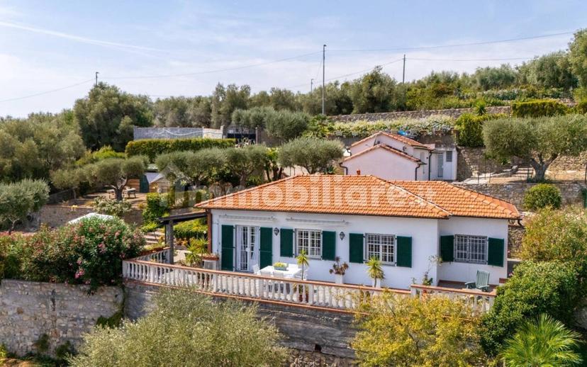 Villa unifamiliare via armanna superiore 50, Porto Maurizio, Imperia — foto 26 di 34