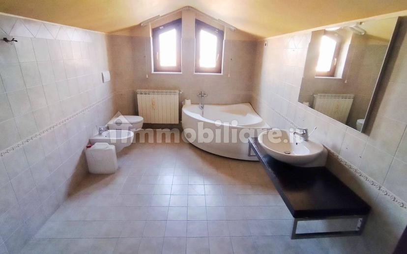Trilocale via Roma, Centro, Avezzano — foto 3 di 6