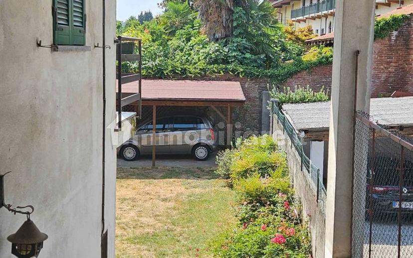 Villa unifamiliare via Quara 5, Pombia