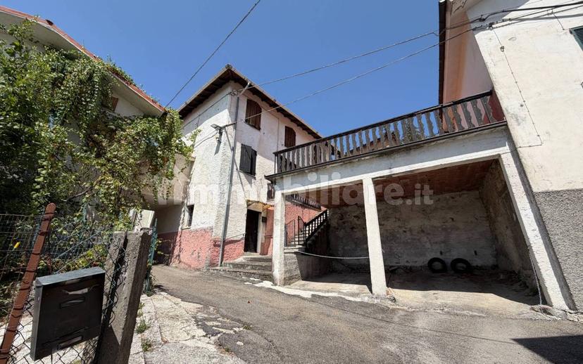 Terratetto plurifamiliare Località Salata, Vobbia — foto 4 di 36