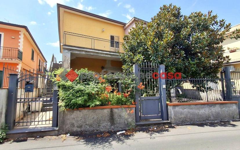 Appartamento via Giuseppe Mazzini, Trecastagni — foto 5 di 40