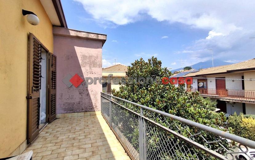 Appartamento via Giuseppe Mazzini, Trecastagni — foto 9 di 40