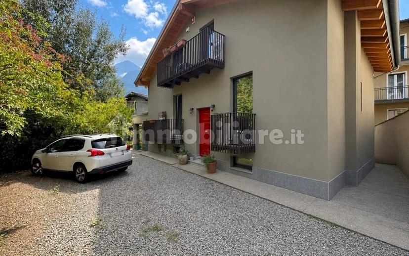 Terratetto unifamiliare via Évançon, Centro, Aosta — foto 9 di 33