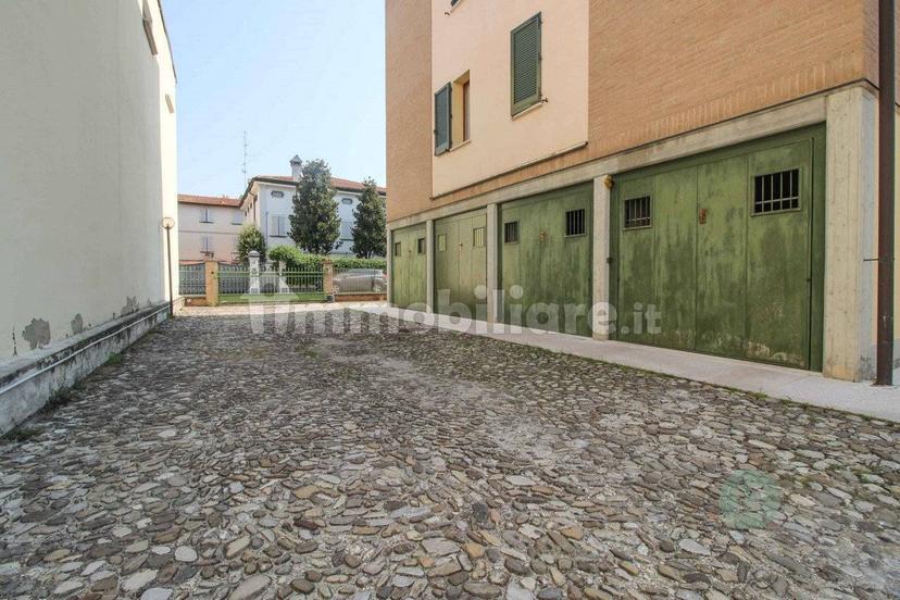 Trilocale via loschi bernardino 29, Musicisti, Carpi