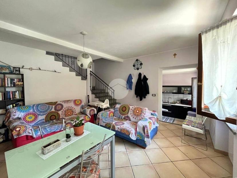 Casa colonica vicolo Porta e Rey 12, Benna — foto 27 di 40