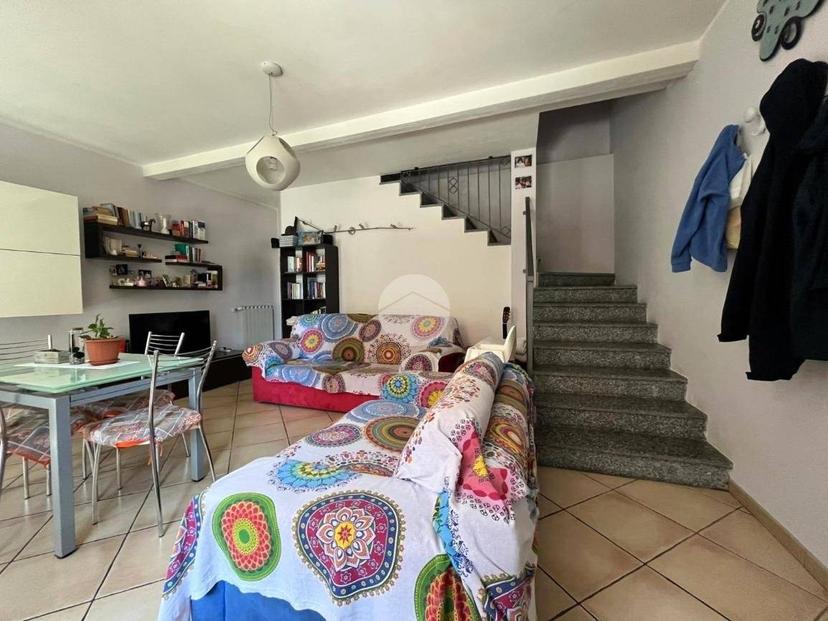 Casa colonica vicolo Porta e Rey 12, Benna — foto 31 di 40