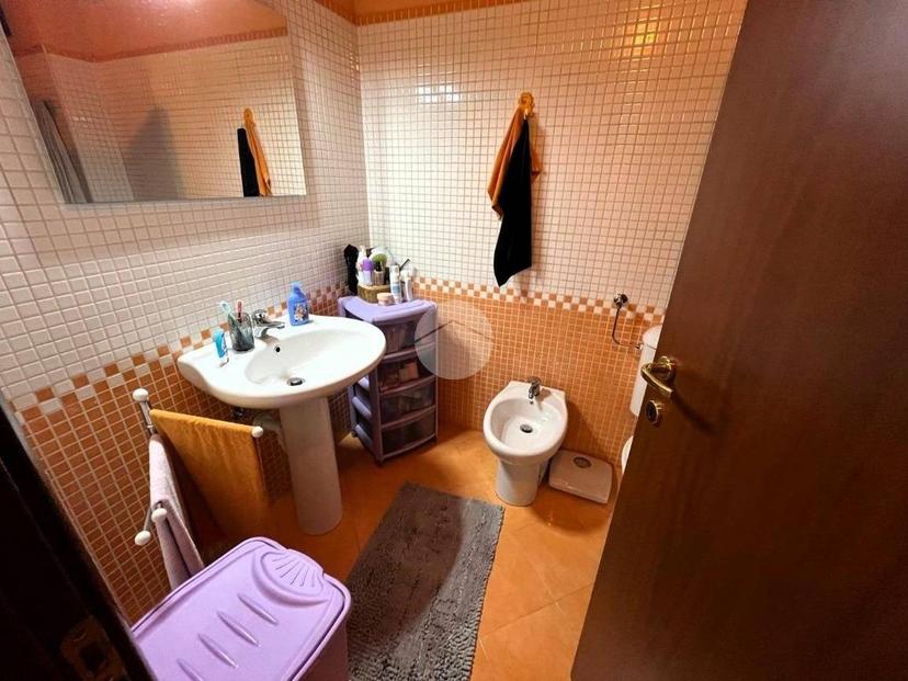 Casa colonica vicolo Porta e Rey 12, Benna — foto 19 di 40