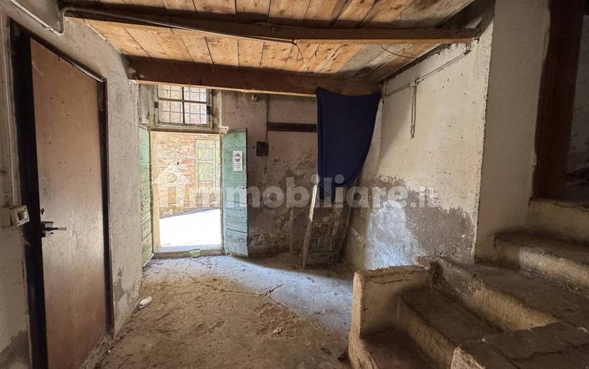 Rustico, da ristrutturare, 250 m², Foiano della Chiana — foto 11 di 27