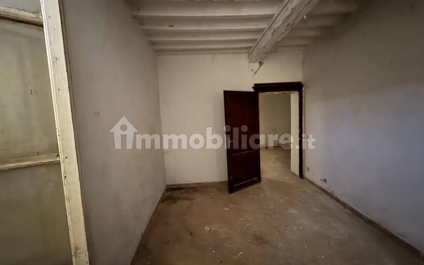 Rustico, da ristrutturare, 250 m², Foiano della Chiana — foto 6 di 27