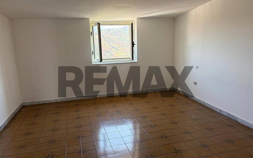 Appartamento buono stato, su più livelli, Centro, Bisignano — foto 27 di 45