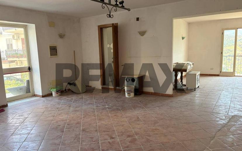 Appartamento buono stato, su più livelli, Centro, Bisignano — foto 15 di 45