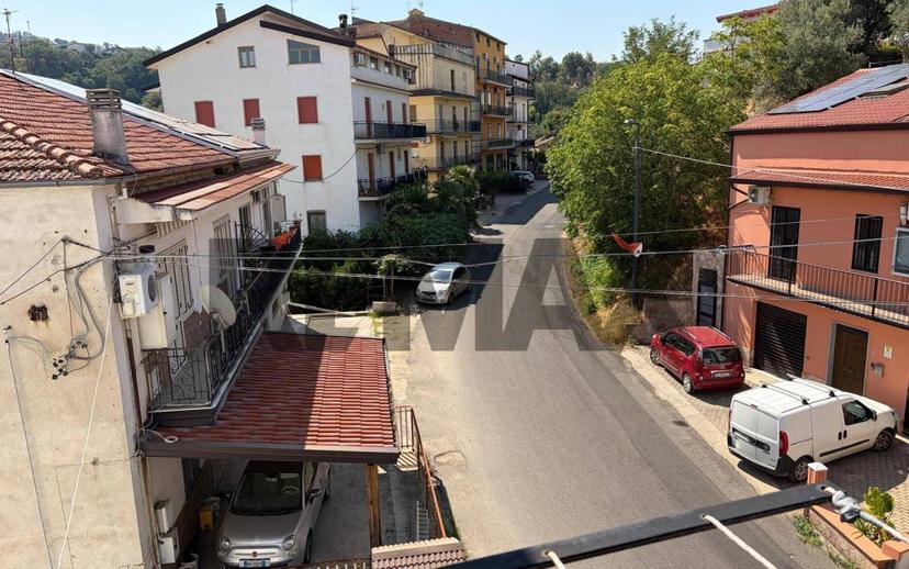 Appartamento buono stato, su più livelli, Centro, Bisignano — foto 29 di 45