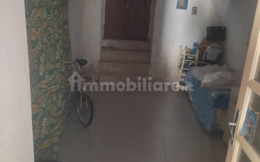 Terratetto unifamiliare via Bellisario 5, Castelnuovo della Daunia — foto 4 di 5