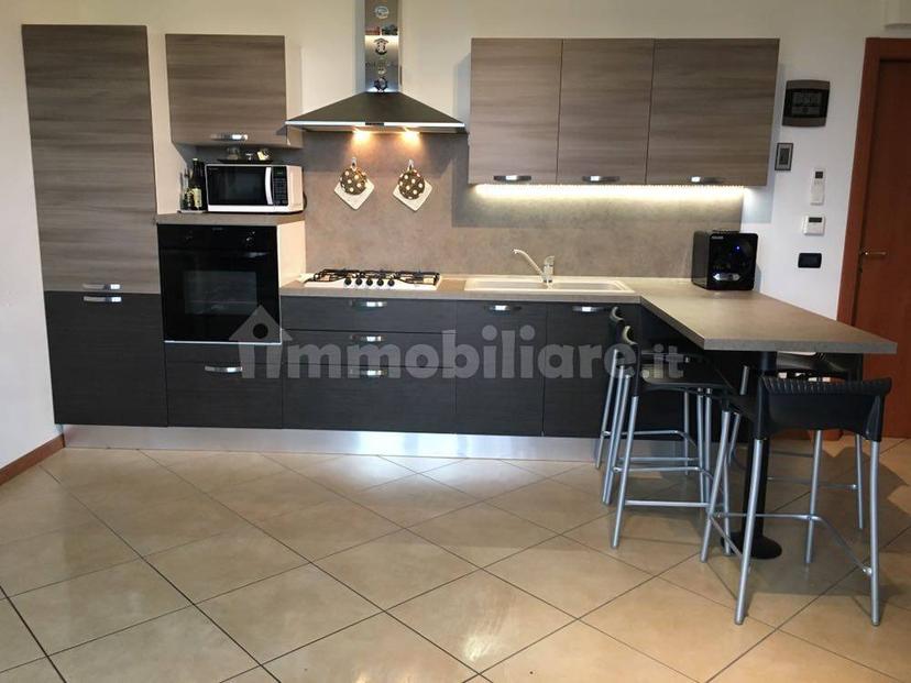Quadrilocale nuovo, primo piano, Centro, Ronco all'Adige — foto 2 di 4