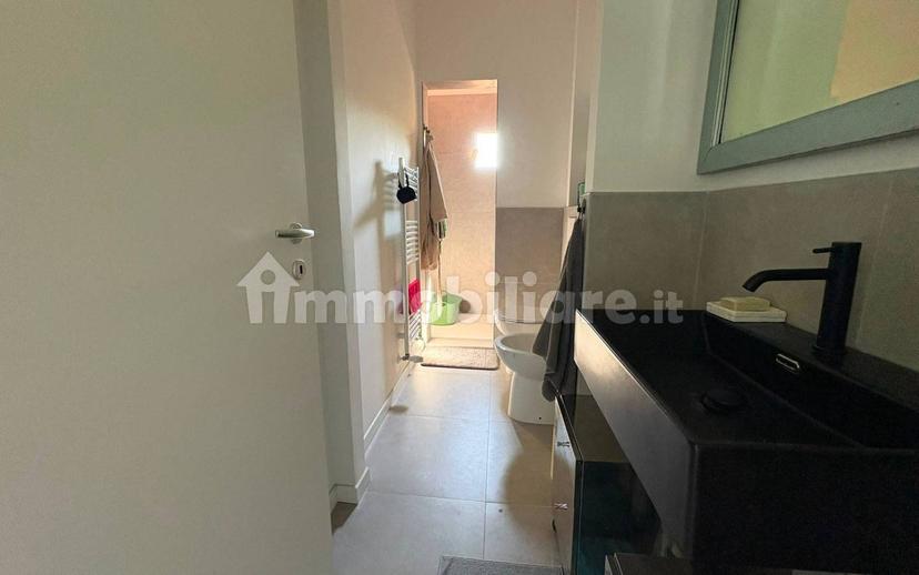 Trilocale ottimo stato, primo piano, Centro, Garibaldi, Casalecchio di Reno — foto 34 di 34